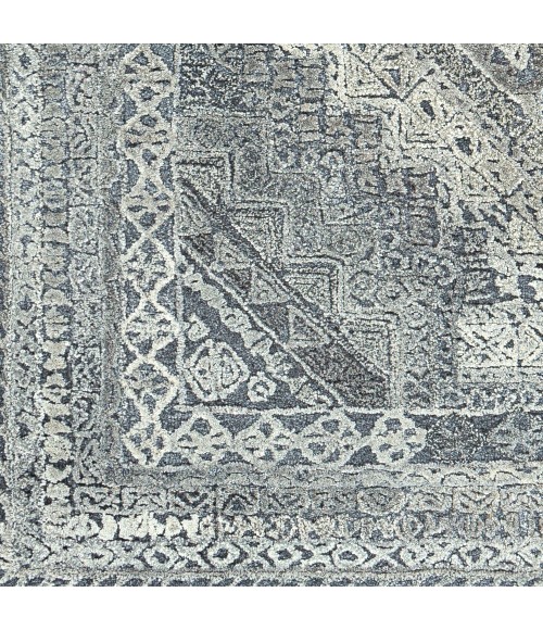 VANCOUVER RUG Surya Vancouver VCR-2304 8 10 x 12 Rug