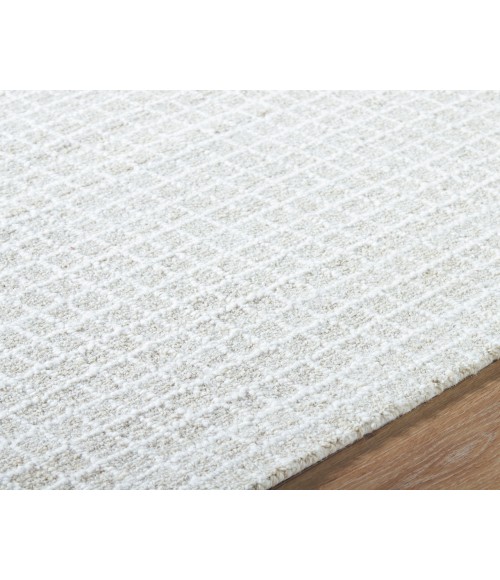 Andreas VVAN-2303 5 x 76" Handmade Rug