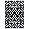 United Weavers Bristol Black 2050-11470 2 ft. 7 in. X 4 ft. 2 in. Rectangle Rug
