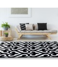United Weavers Bristol Black 2050-11470 2 ft. 7 in. X 4 ft. 2 in. Rectangle Rug