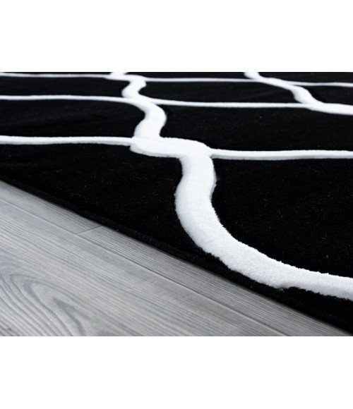 United Weavers Bristol Black 2050-11570 7 ft. 10 in. X 10 ft. 6 in. Rectangle Rug