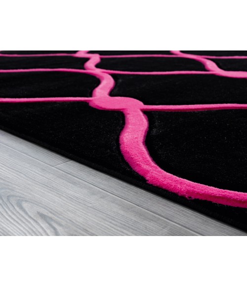 United Weavers Bristol Pink 2050-11586 5 ft. 3 in. X 7 ft. 6 in. Rectangle Rug