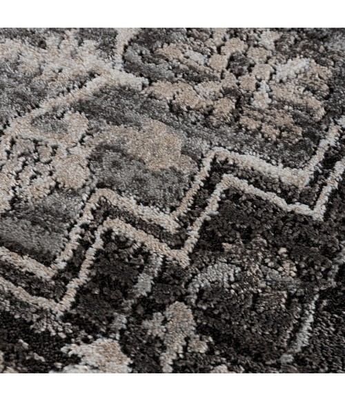 United Weavers Portsmouth Grey 3110-40472 2 ft. 7 in. X 4 ft. 2 in. Rectangle Rug