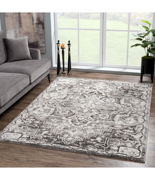 United Weavers Portsmouth Grey 3110-40472 2 ft. 7 in. X 4 ft. 2 in. Rectangle Rug
