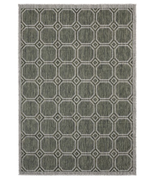 United Weavers Augusta Green 3900-10645 5 ft. 3 in. X 7 ft. 6 in. Rectangle Rug