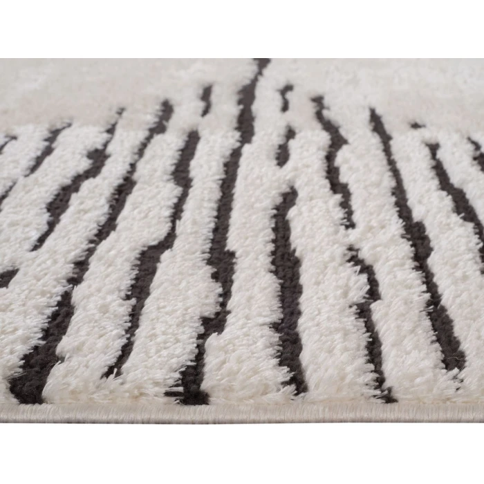 Amer Monotone White MNT-2 5 ft. X 7 ft. 6 in. Rectangle Rug