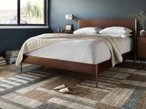 How to Choose Rugs That Work Best for Messy Households?