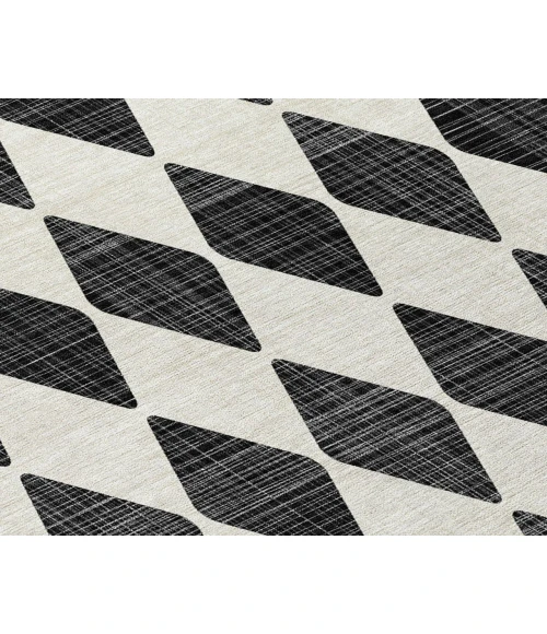 Chantille ACN578 Black 5' x 7'6" Rug