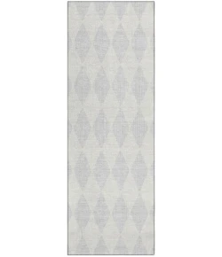 Addison Chantille ACN578 Silver 2 ft. 3 in. x 7 ft. 6 in. Runner Rug
