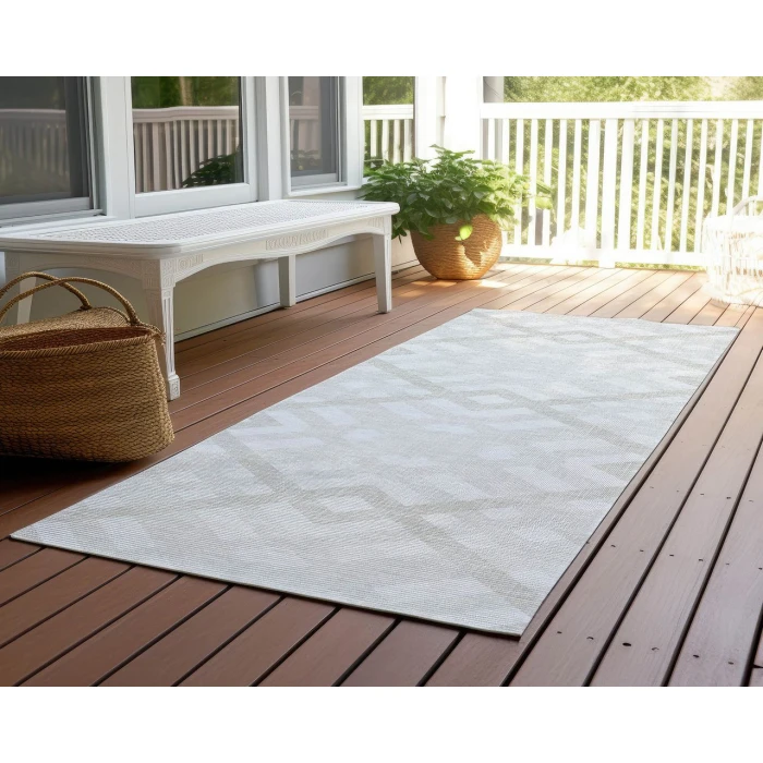 Chantille ACN616 Ivory 2'3" x 7'6" Rug