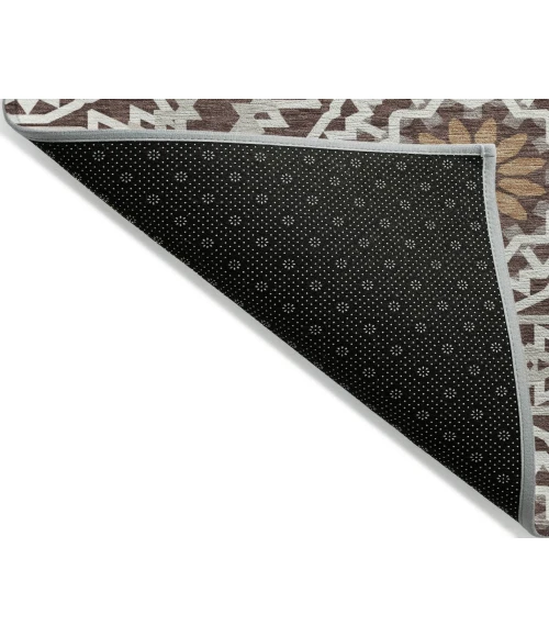 Chantille ACN619 Chocolate 2'6" x 3'10" Rug