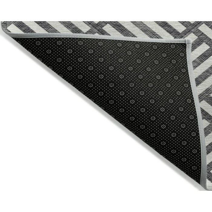 Chantille ACN620 Black 2'6" x 3'10" Rug