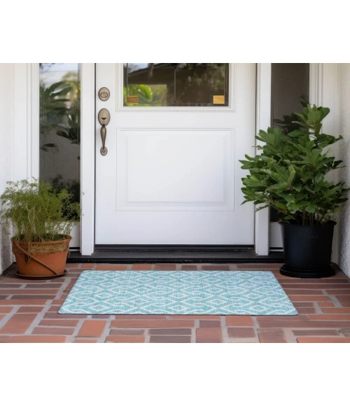 Chantille ACN621 Aqua 1'8" x 2'6" Rug