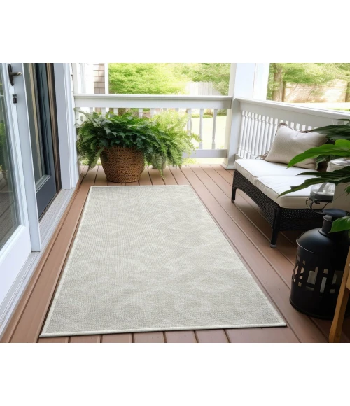 Chantille ACN621 Ivory 2'3" x 7'6" Rug