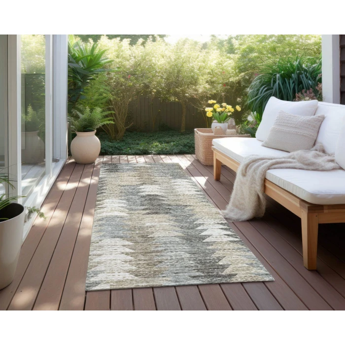 Chantille ACN632 Taupe 2'3" x 7'6" Rug