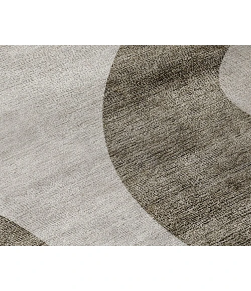Chantille ACN657 Taupe 5' x 7'6" Rug