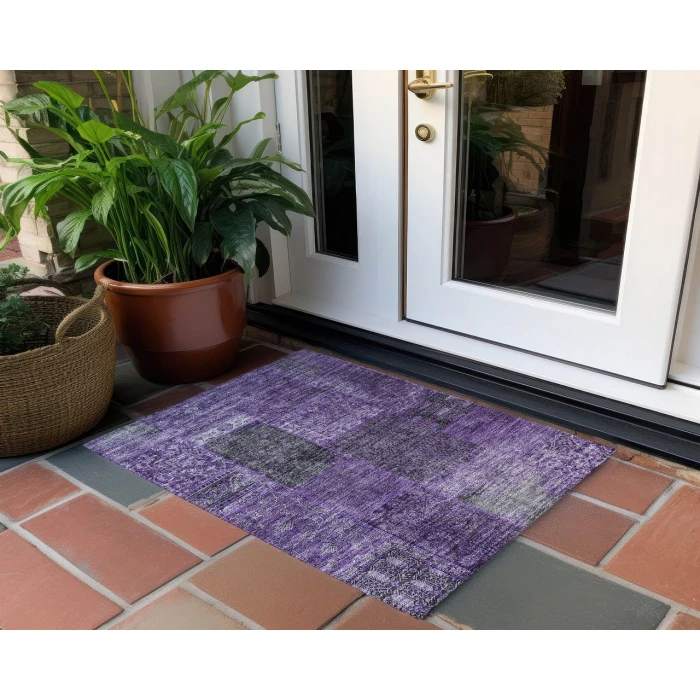 Chantille ACN669 Eggplant 1'8" x 2'6" Rug