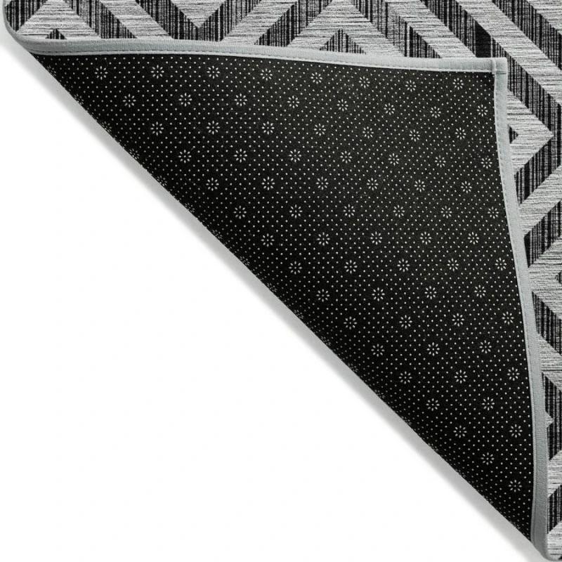 Addison Chantille ACN733-Black 2 ft. 3 in. X 7 ft. 6 in. Rectangle Rug