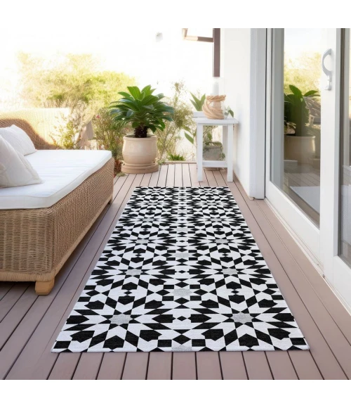 Addison Chantille ACN734-Black 2 ft. 3 in. X 7 ft. 6 in. Rectangle Rug