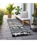 Addison Chantille ACN755-Black 2 ft. 3 in. X 7 ft. 6 in. Rectangle Rug