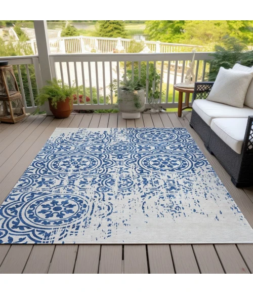 Addison Chantille ACN758-Navy 5 ft. X 7 ft. 6 in. Rectangle Rug