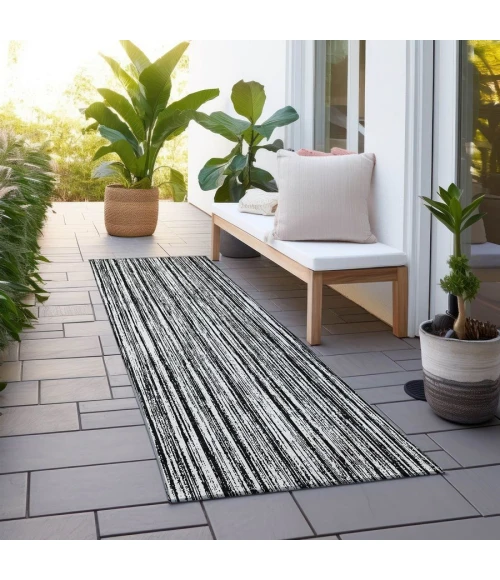 Addison Chantille ACN760-Black 2 ft. 3 in. X 7 ft. 6 in. Rectangle Rug