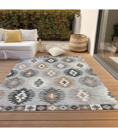 Addison Chantille ACN983-Silver 5 ft. X 7 ft. 6 in. Rectangle Rug