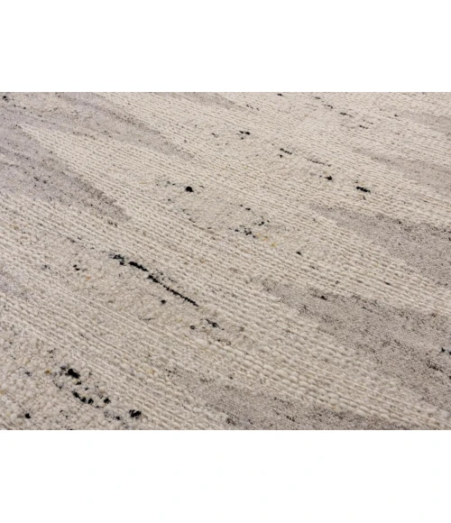 Rugs Town Taos Ivory 028105 5 ft. X 7 ft. 6 in. Rectangle Rug