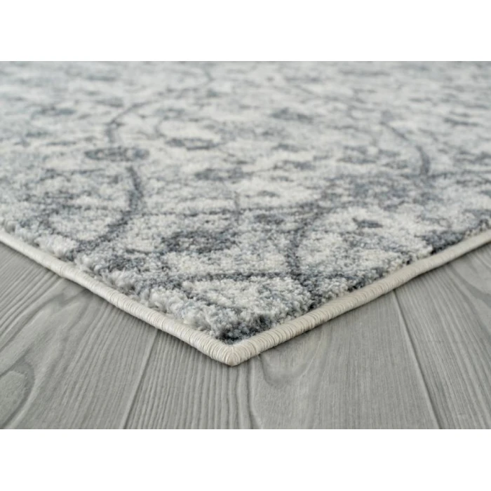 Amer Alexandria Ivey Light Blue Floral Area Rug 4'x6'