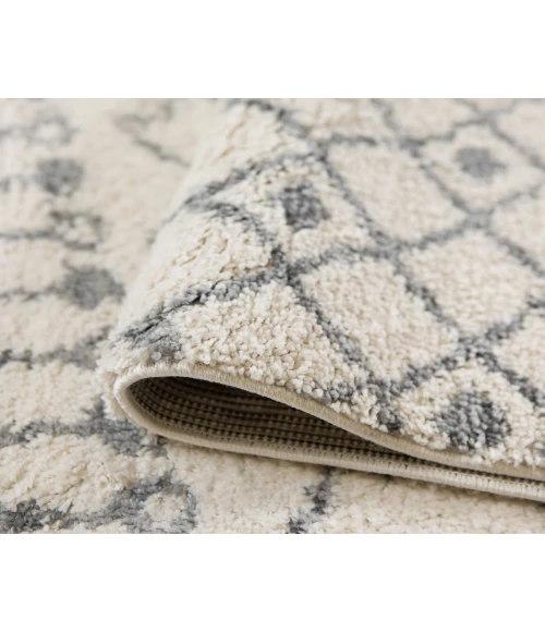 Aspen Arra Ivory/Gray Geometric Area Rug