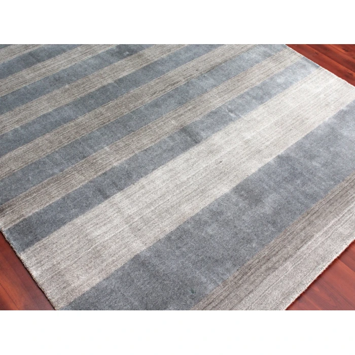 Amer Blend Warwick Gray Hand-Woven Wool Blend Area Rug 4'x6'