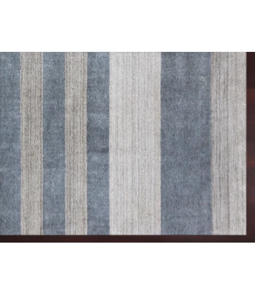 Amer Blend Warwick Gray Hand-Woven Wool Blend Area Rug 10'x14'