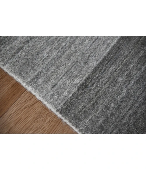Amer Blend Verwood Light Gray Hand-Woven Wool Blend Area Rug 4'x6'