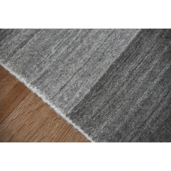 Amer Blend Verwood Light Gray Hand-Woven Wool Blend Area Rug 4'x6'
