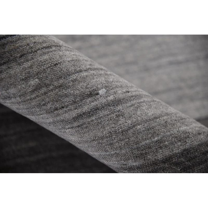 Amer Blend Verwood Light Gray Hand-Woven Wool Blend Area Rug 4'x6'