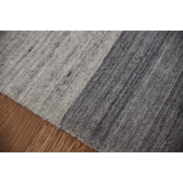 Amer Blend Yorkshire Charcoal Hand-Woven Wool Blend Area Rug 2'x3'
