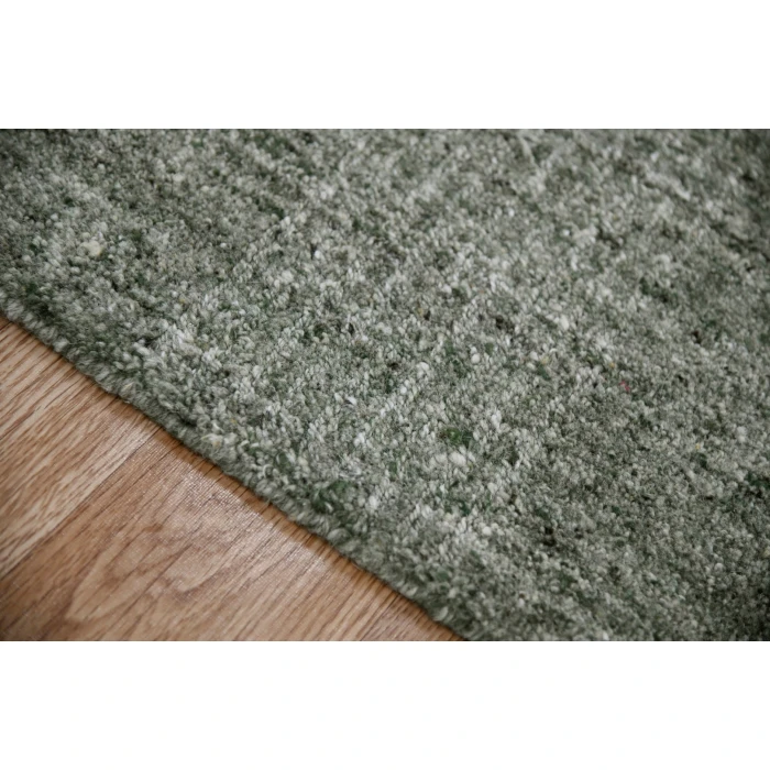 Amer Brooklyn Bays Green Hand-Woven Wool Blend Area Rug 2'x3'