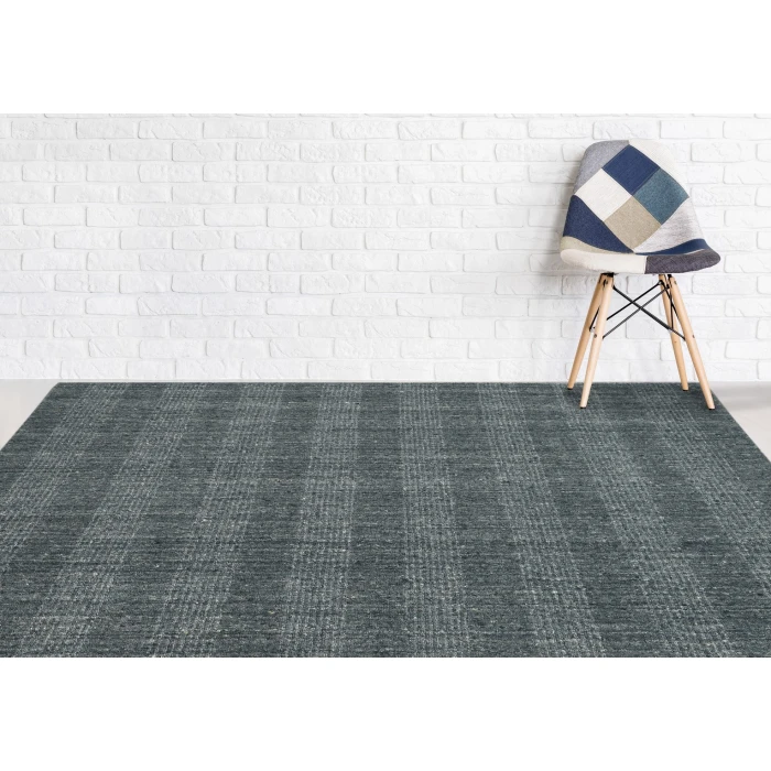 Amer Brooklyn Bays Blue Hand-Woven Wool Blend Area Rug 5'x8'