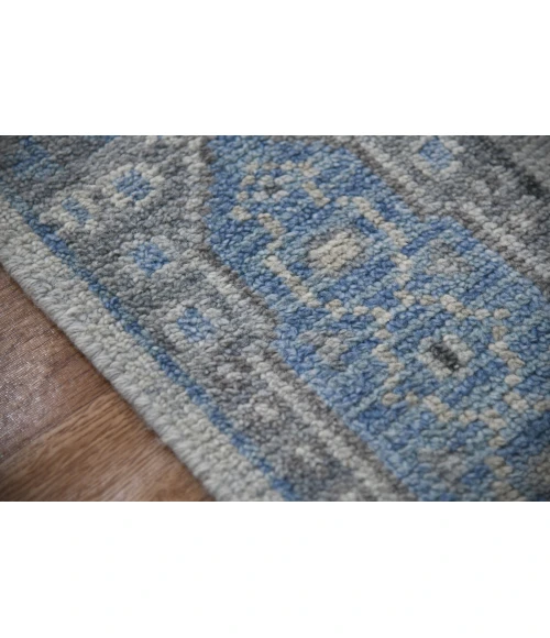 Amer Divine Toluca Blue Hand-Knotted Wool Area Rug 2'x3'