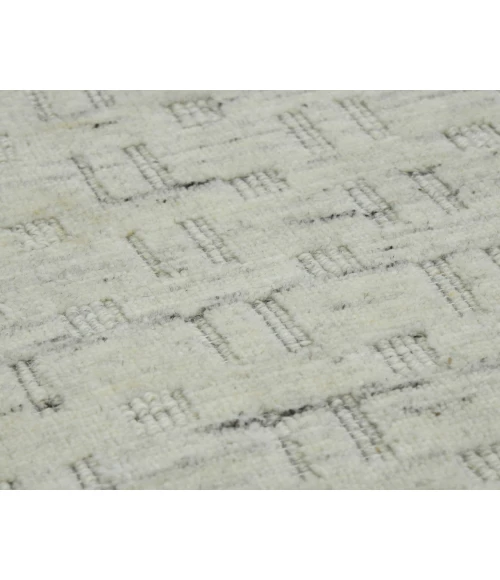 Houston Aliya Natural White Hand-Woven Wool Area Rug