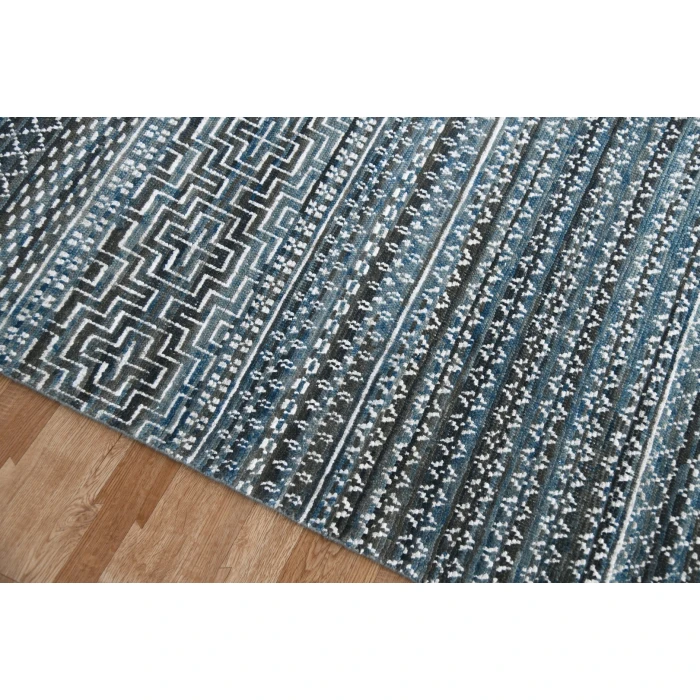 Amer Legacy Aleyn Blue Hand-Knotted Wool Blend Area Rug 2'x3'