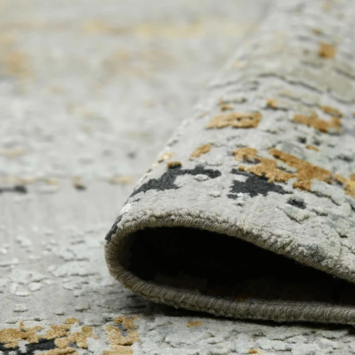 Amer Majestic Ivory MAJ-19 2ft. x 3ft. Rect. Rug