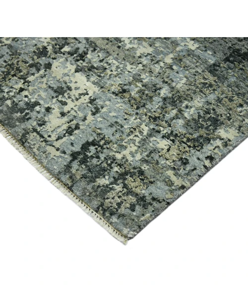 Amer Mystique Cool Gray MYS-23 2ft. x 3ft. Rect. Rug