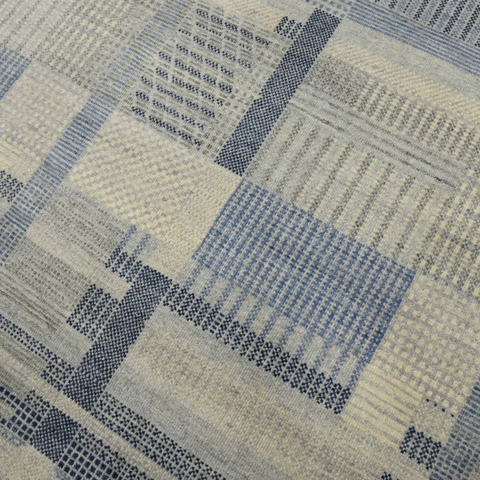 Amer Nashville Silver NAS-1 2ft. x 3ft. Rect. Rug