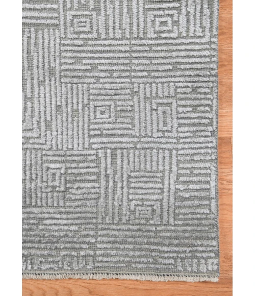 Amer Quartz Desoto Silver Hand-Knotted Wool Blend Area Rug 8'x10'