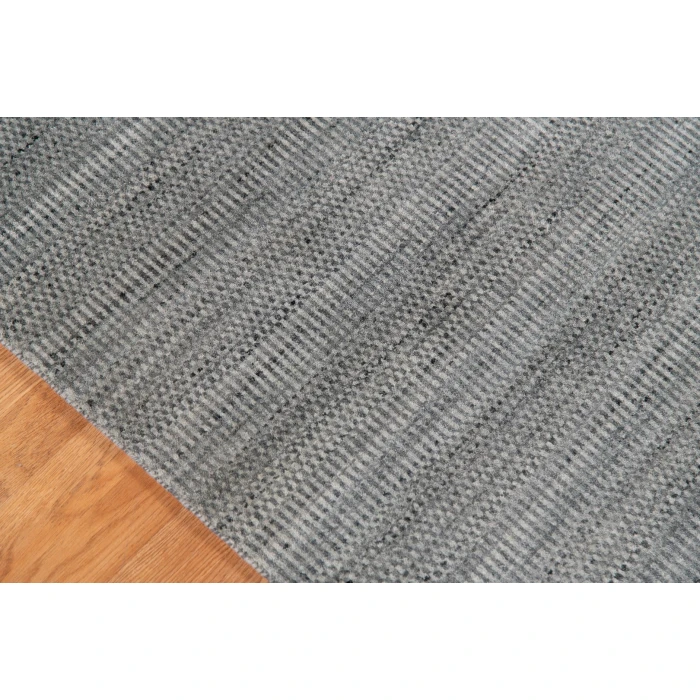 Amer Raffia Kinston Silver Hand-woven Wool Blend Area Rug 5'x8'