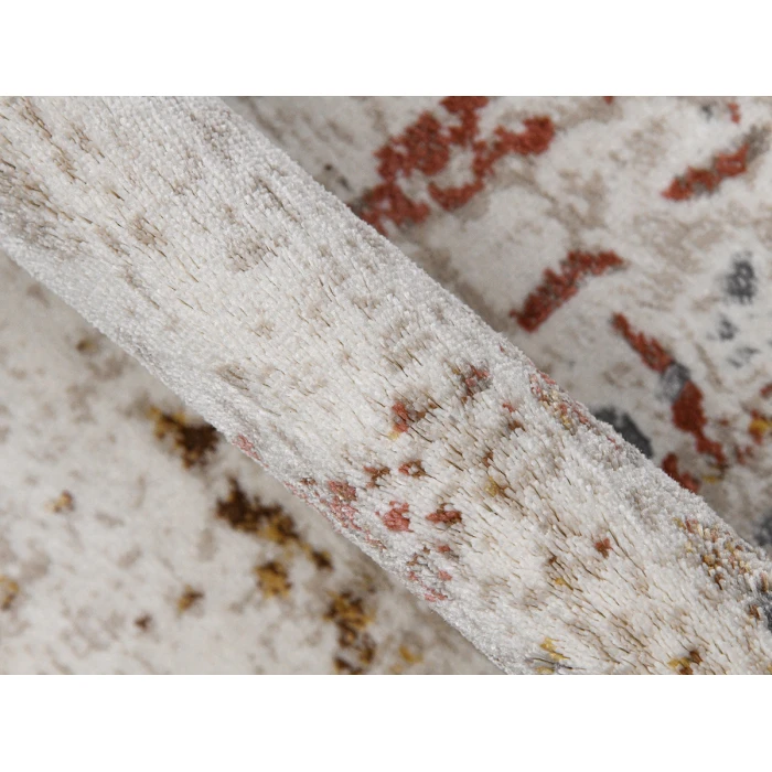 Amer Savannah Cherene Red Polyester Blend Area Rug 5'3"x7'9"