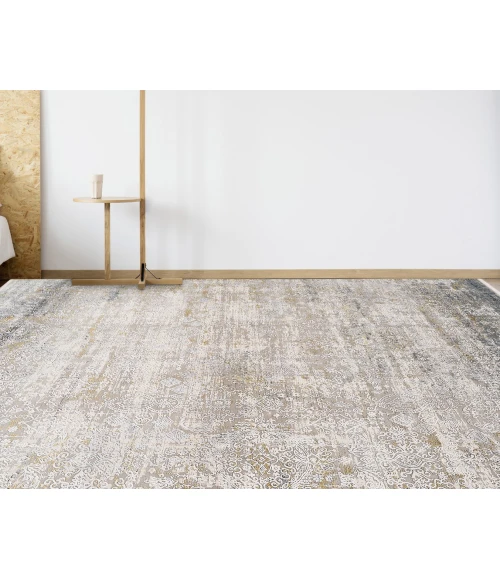 Amer Venice Frisco Gray/Gold Bordered Area Rug 4'11"x7'6"