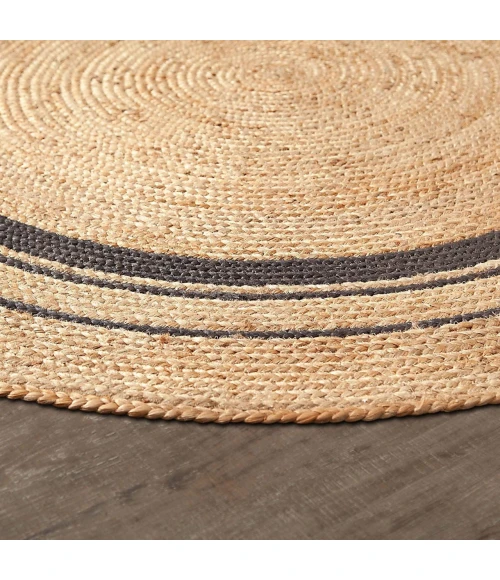 Anji Mountain 4' Round Kerala Mist Jute Rug