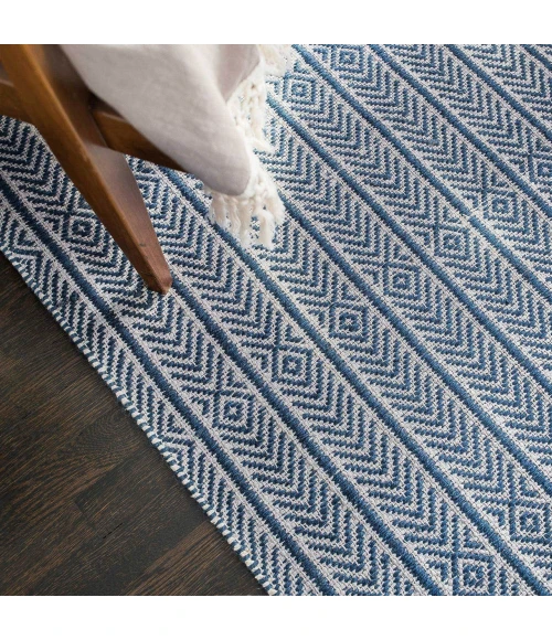 Anji Mountain 2'6" x 8' Cape Cod Rug